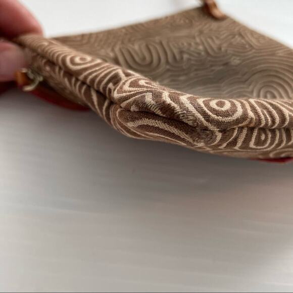 Vintage Dooney and Bourke canvas scribble letter pattern crossbody  pink lining - Picture 11 of 16